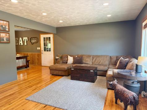 37285 161st Avenue Montgomery MN 56069