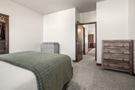 4745 48th Avenue S Fargo ND 58104