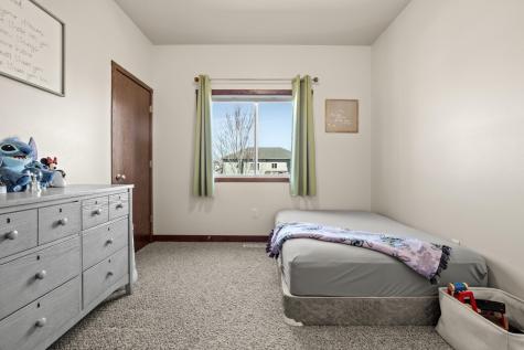 4745 48th Avenue S Fargo ND 58104