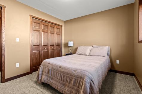 4745 48th Avenue S Fargo ND 58104