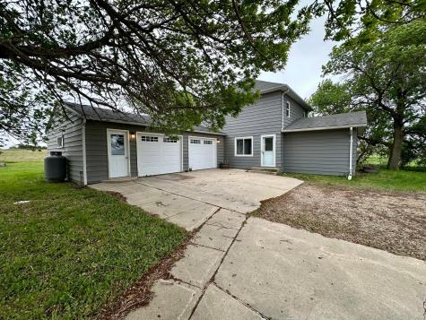 210 160th Avenue Edgerton MN 56128
