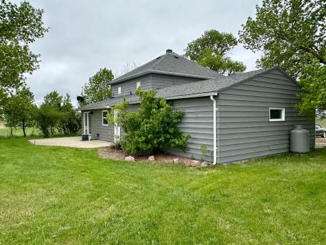 210 160th Avenue Edgerton MN 56128
