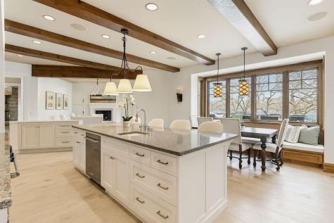 12535 Beach Circle Eden Prairie MN 55344