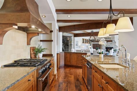 12535 Beach Circle Eden Prairie MN 55344