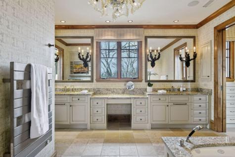 12535 Beach Circle Eden Prairie MN 55344