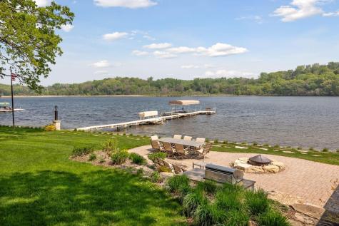 12535 Beach Circle Eden Prairie MN 55344