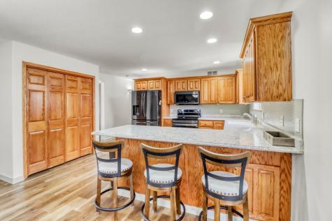 1044 Villa Lane Detroit Lakes MN 56501