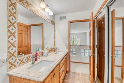 1044 Villa Lane Detroit Lakes MN 56501