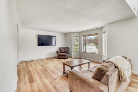 1044 Villa Lane Detroit Lakes MN 56501