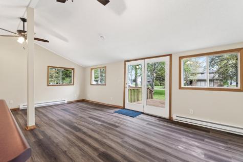 11073 Hoyer Avenue NW Annandale MN 55302