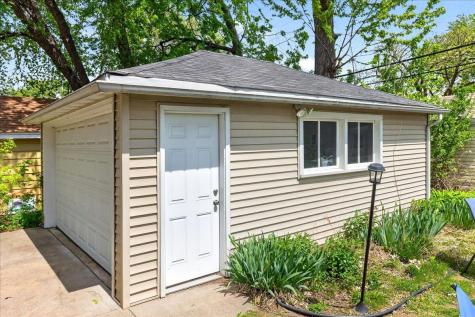 4506 Yates Avenue N Crystal MN 55422