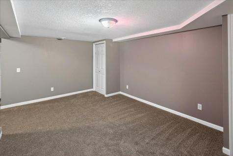 4506 Yates Avenue N Crystal MN 55422