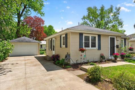4506 Yates Avenue N Crystal MN 55422