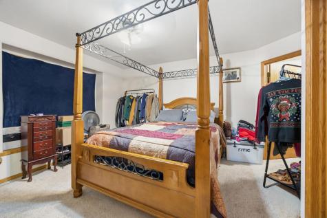 1022 4th Avenue W West Fargo ND 58078