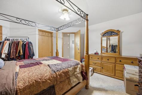 1022 4th Avenue W West Fargo ND 58078