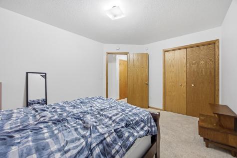 1022 4th Avenue W West Fargo ND 58078