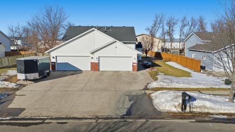 1022 4th Avenue W West Fargo ND 58078
