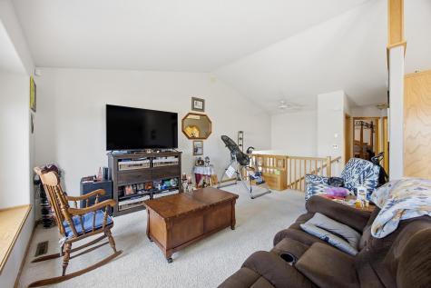 1022 4th Avenue W West Fargo ND 58078