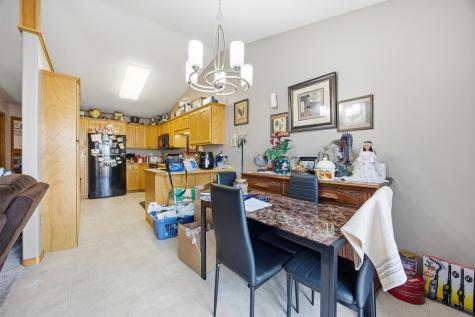 1022 4th Avenue W West Fargo ND 58078