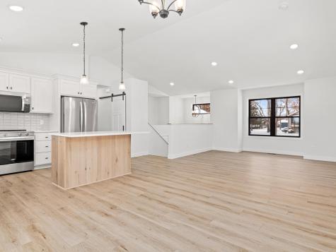 10717 Lincoln Street NE Blaine MN 55434