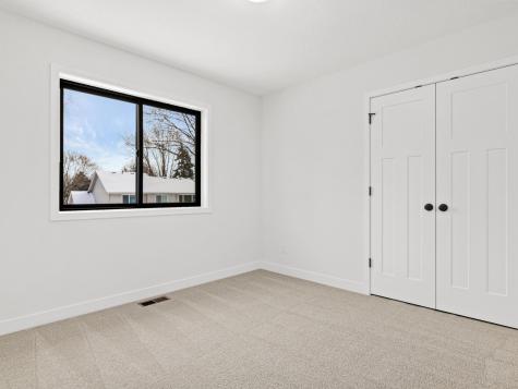 10717 Lincoln Street NE Blaine MN 55434