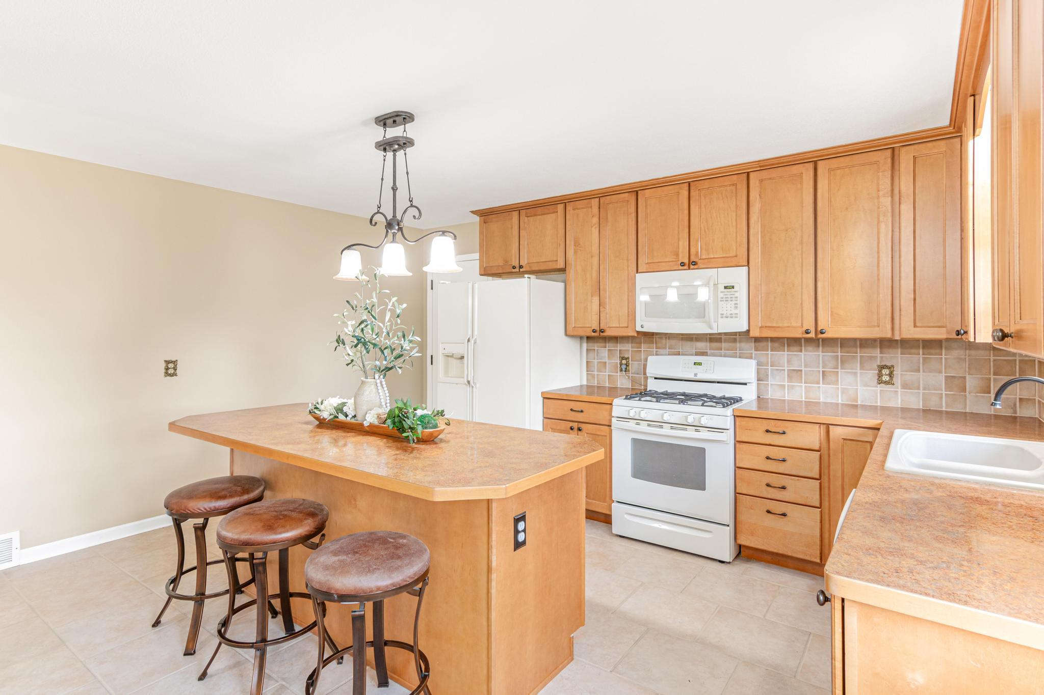 207 Sunset Avenue N New Prague MN 56071