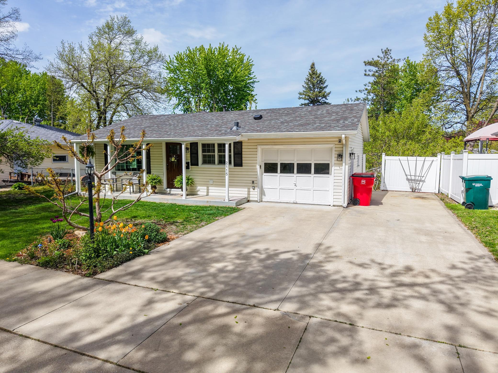 2115 23rd Street NW Rochester MN 55901