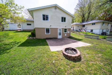 2115 23rd Street NW Rochester MN 55901