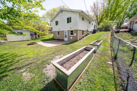 2115 23rd Street NW Rochester MN 55901