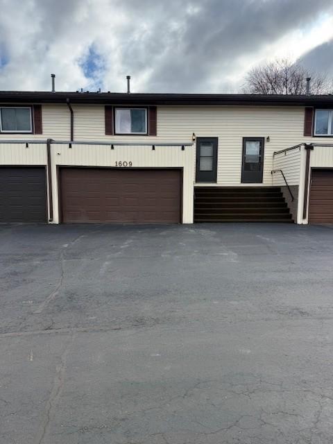 1609 Keystone Drive Albert Lea MN 56007