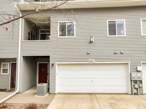 660 Kingfisher Lane Woodbury MN 55125