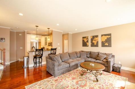 660 Kingfisher Lane Woodbury MN 55125
