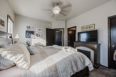 2634 7th Street W West Fargo ND 58078