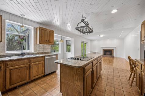 3895 Independence Road Independence MN 55359