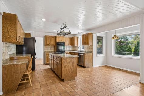 3895 Independence Road Independence MN 55359