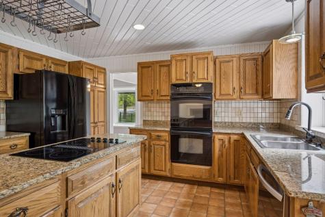 3895 Independence Road Independence MN 55359