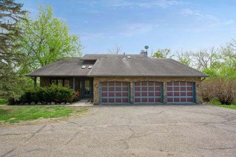 3895 Independence Road Independence MN 55359