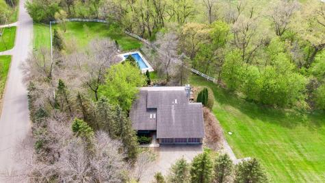 3895 Independence Road Independence MN 55359