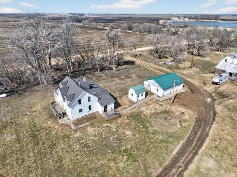 17624 340th Avenue Starbuck MN 56381