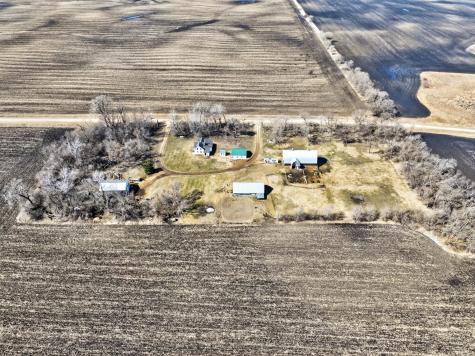 17624 340th Avenue Starbuck MN 56381