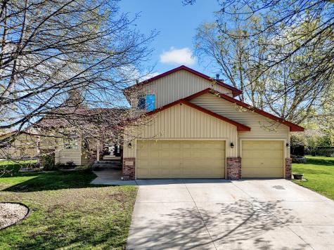 9161 N Kentucky Avenue N Brooklyn Park MN 55445