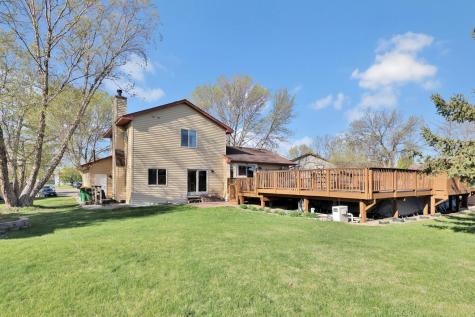 9161 N Kentucky Avenue N Brooklyn Park MN 55445