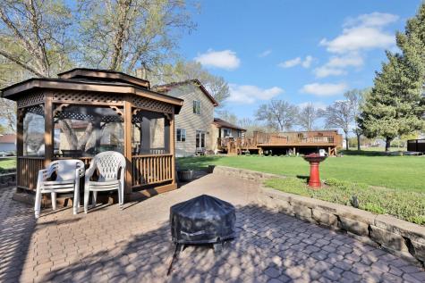 9161 N Kentucky Avenue N Brooklyn Park MN 55445