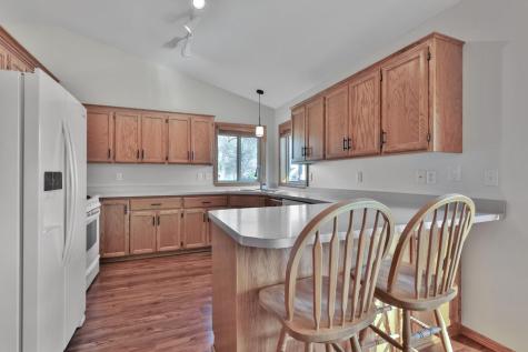 9161 N Kentucky Avenue N Brooklyn Park MN 55445