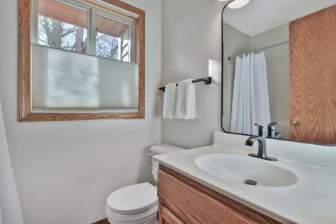 9161 N Kentucky Avenue N Brooklyn Park MN 55445
