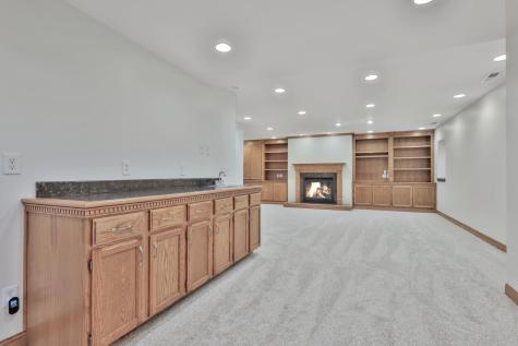 9161 N Kentucky Avenue N Brooklyn Park MN 55445