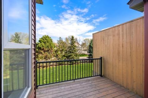 3166 Countryside Avenue Woodbury MN 55129