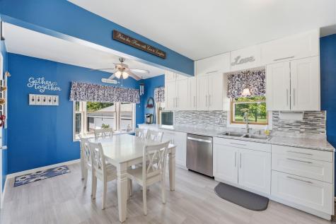 573 Stearns Avenue E Eden Valley MN 55329