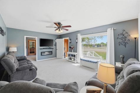 573 Stearns Avenue E Eden Valley MN 55329