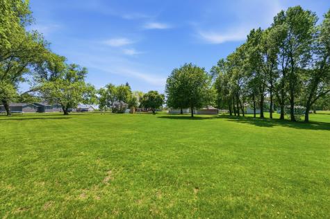 573 Stearns Avenue E Eden Valley MN 55329